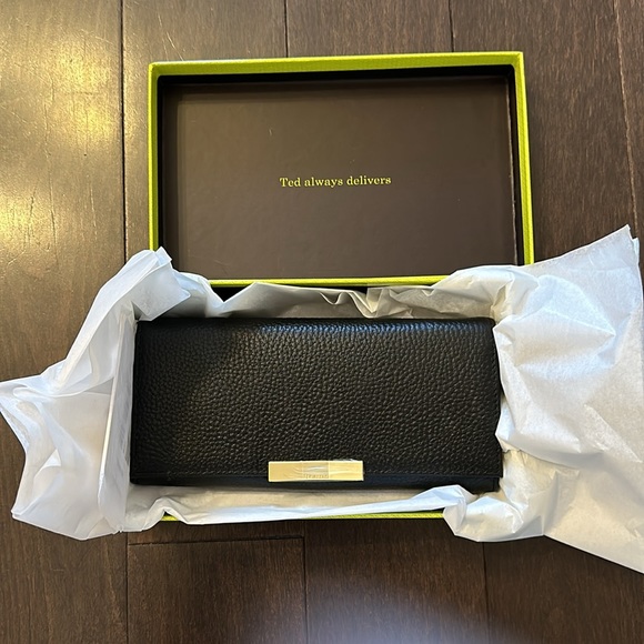Ted Baker Wallet - Picture 2 of 9